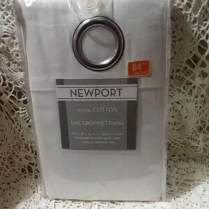 Newport White Cotton Grommet Panel